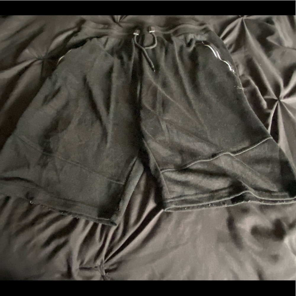 BIGO FREE MENS GALAXY SHORTS WITH ZIPPER POCKETS